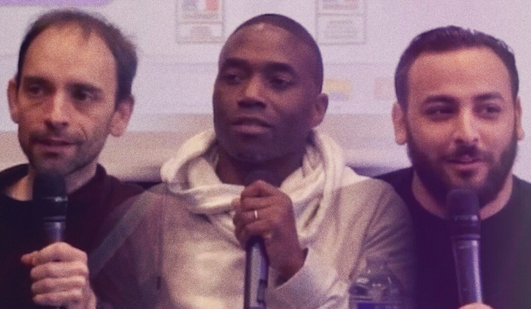 Réseaux sociaux, réduction des risques en ligne et présence éducative numérique